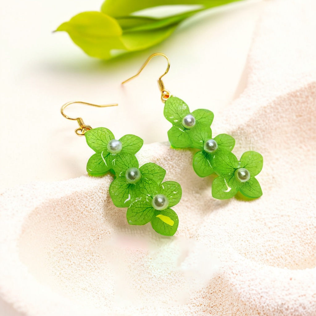 Real Hydrangea Flower Earrings | Handmade Pressed Flower Resin Jewelry | Birthday Gift for Her | Dried Flower Dangle Drop Earrings